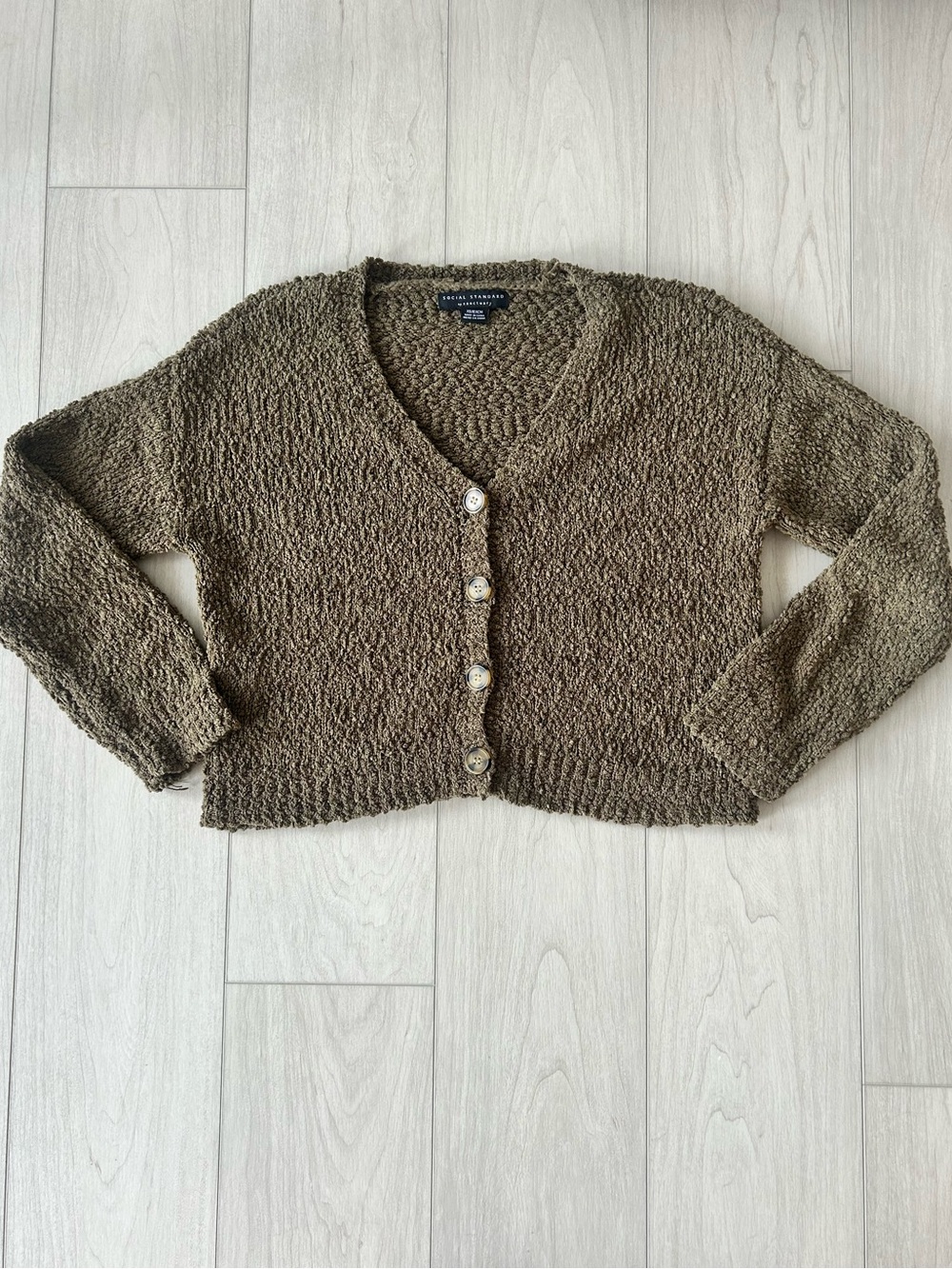 Social Standard Olive Green Cardigan Size XS
